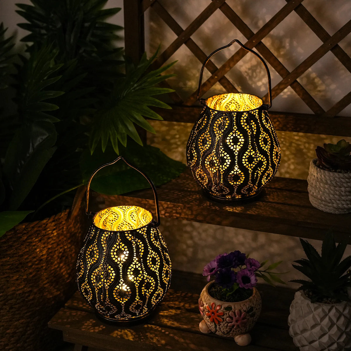 8-Inch Gold Cordless Metal Table Lamp