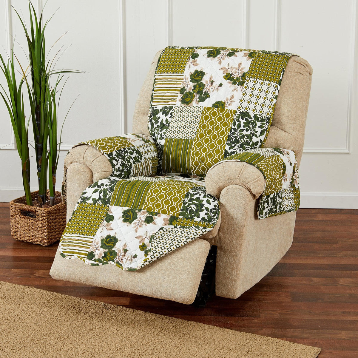 Great Bay Home Langdon Reversible Furniture Protector (Shipping charges may apply)
